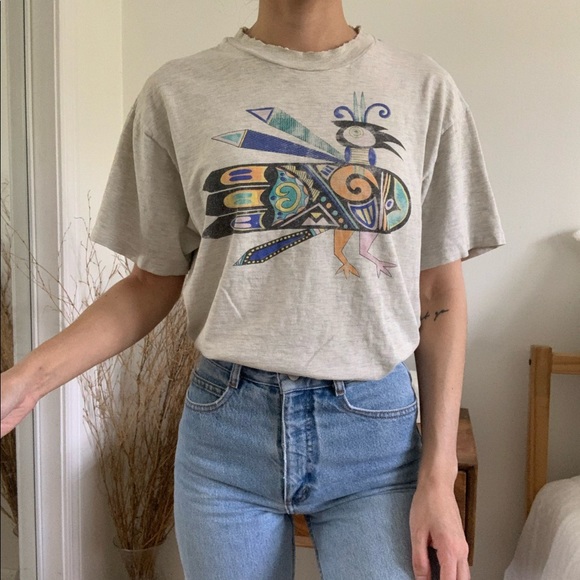 Hanes Tops - Vintage 1992 Susan Costello imaginals T-Shirt